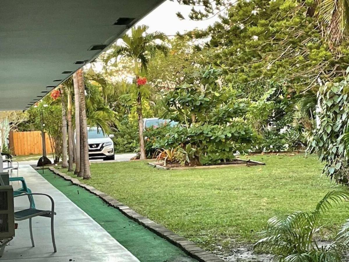 Just Off Wilton Drive Apt 8 Fort Lauderdale Exterior photo